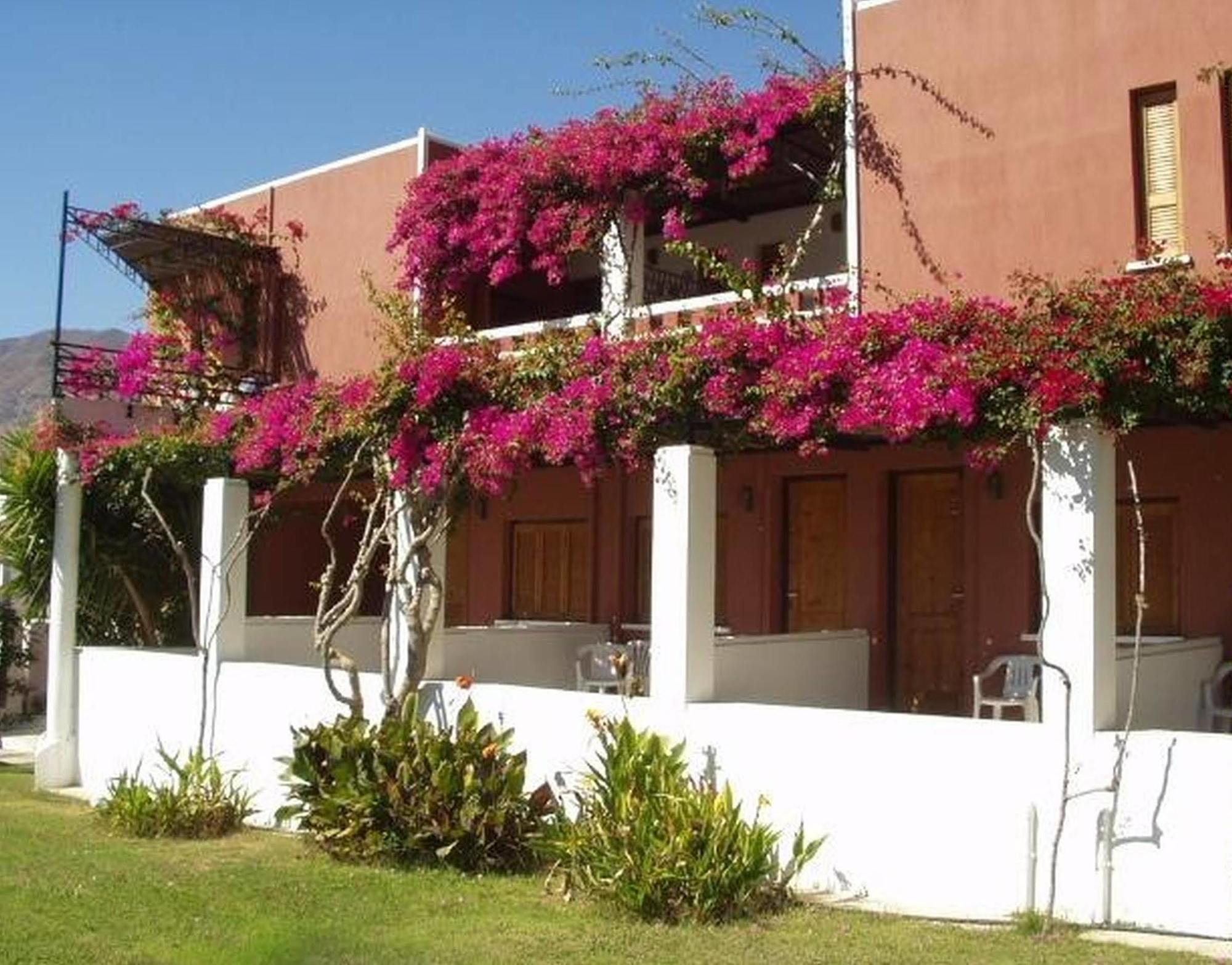 فندق Porto Galini أغيا غاليني المظهر الخارجي الصورة
