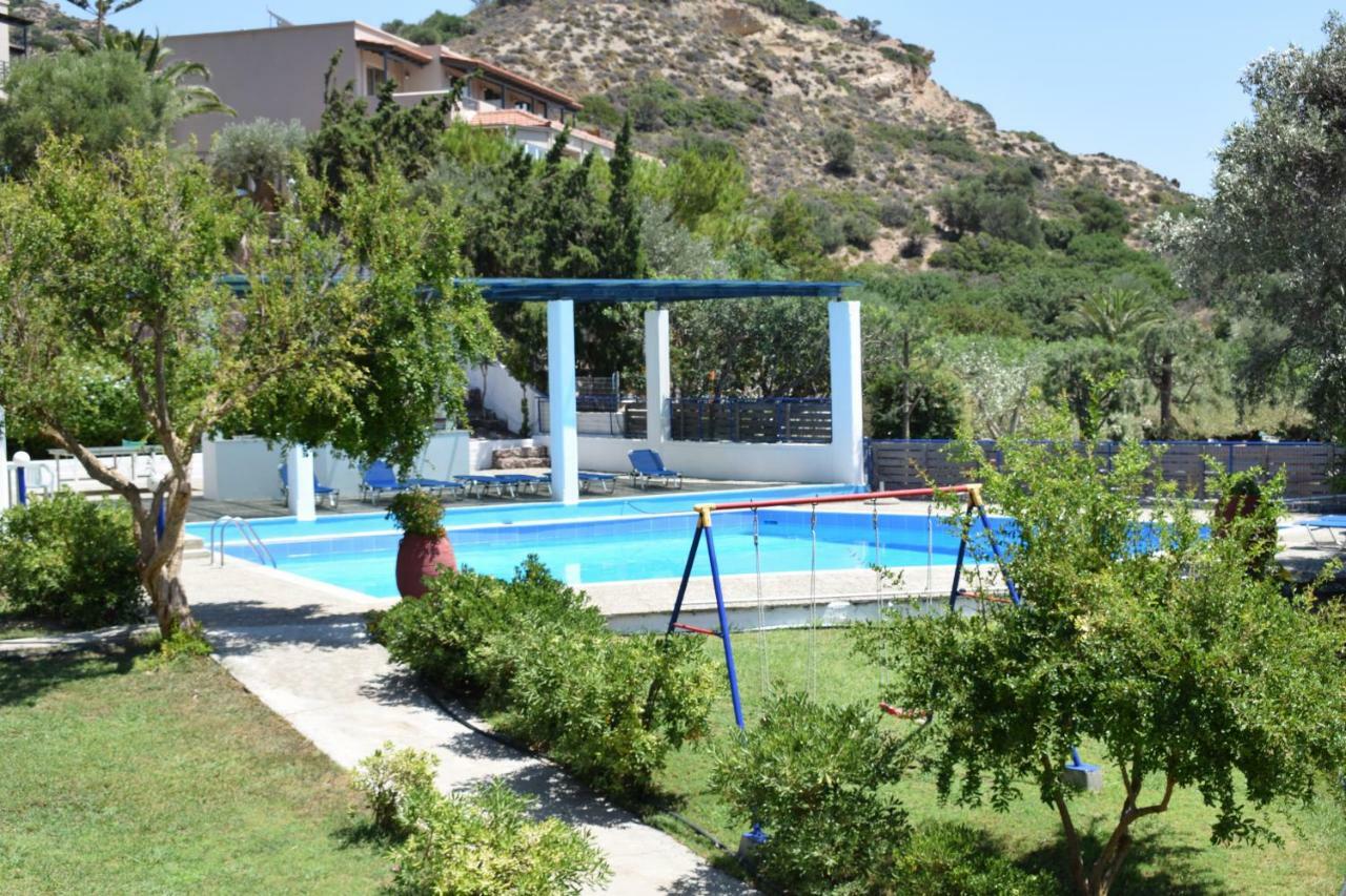 فندق Porto Galini أغيا غاليني المظهر الخارجي الصورة